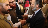 Mufti Muneeb ur Rehman interacting with M, Afsar Rahbeen