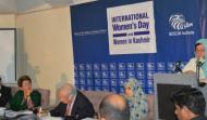 Ms. Shameem Shaal, Secretary General, Kashmir Tehreek e Khawateen, Jammu & Kashmir giving her speech